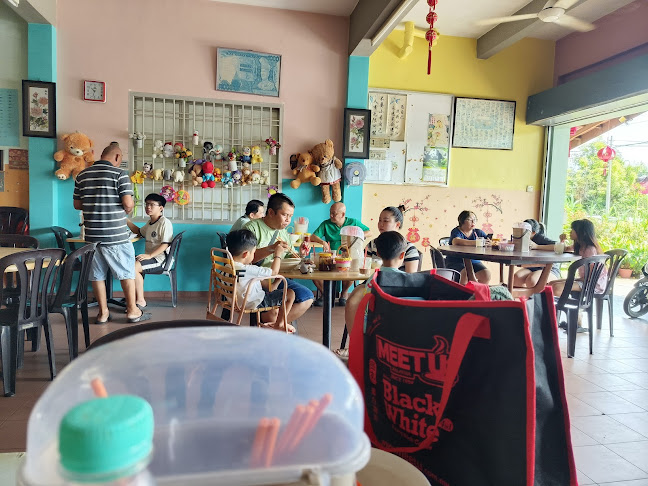 New slim river restaurant