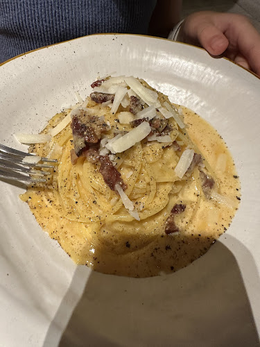 Lot10 Shopping Centre LGF, Isetan, 50, Jln Sultan Ismail, 50250 Kuala Lumpur