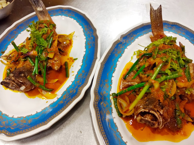 Opinii despre Rakod seafood în Ampang - Gastronomi dan perhotelan