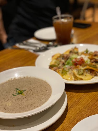 Comentarii opinii despre Dave's Bistro • Bar & Grill