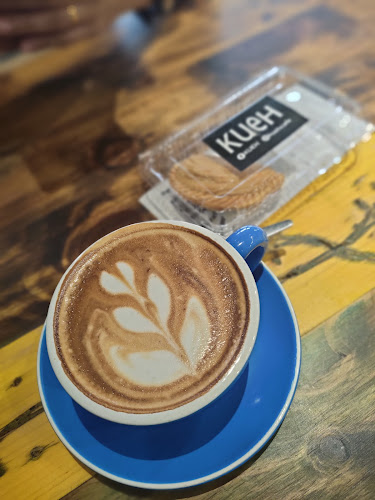 Opinii despre Kueh Cafe • Subang Jaya în Subang Jaya - Gastronomi dan perhotelan