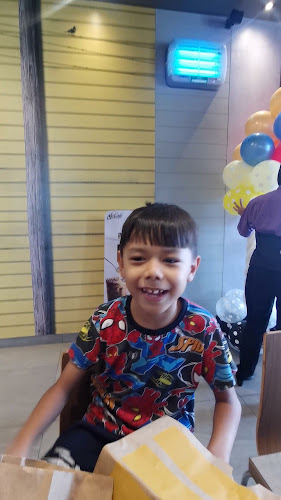 Comentarii opinii despre McDonald's Meru Raya DT