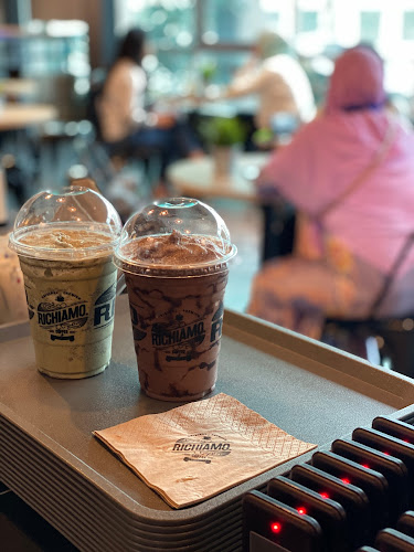 Larkin Sentral, Lot B-05, Level 1, 5, Jalan Garuda, Larkin Jaya, 80350 Johor Bahru, Johor Darul Ta'zim