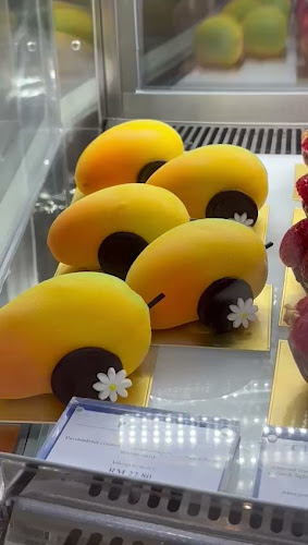 Frenche Roast Cafe (Molek) - Gastronomi dan perhotelan