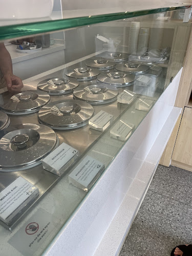 Opinii despre Churn Ice Cream, Damansara Uptown în Petaling Jaya - Gastronomi dan perhotelan