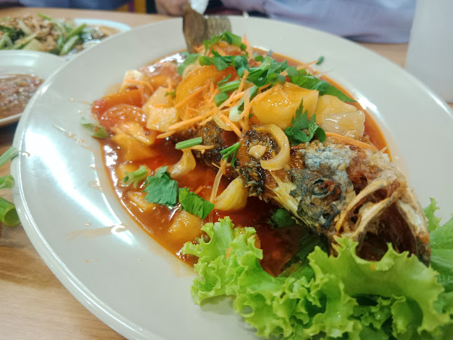 Restoran KST (Cawangan Wakaf Che 2) - Gastronomi dan perhotelan