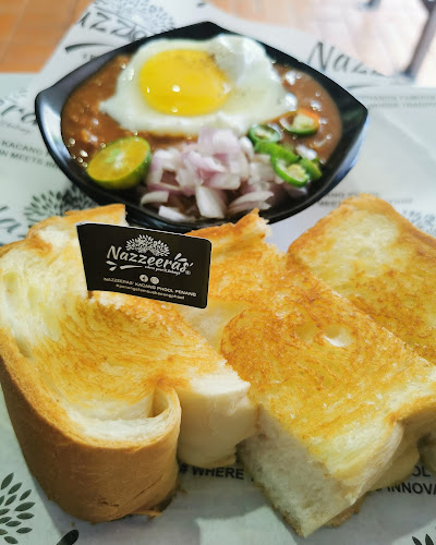 Kompleks Penjaja Desiran Tanjung