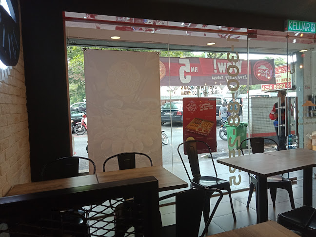 Pizza Hut Delivery Setiawangsa - Gastronomi dan perhotelan