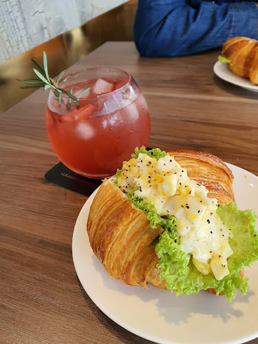 Comentarii opinii despre Xiao By Crustz