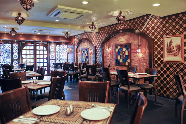 Go Tarbush Restaurant - Gastronomi dan perhotelan