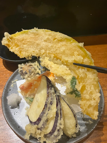 Kyu Izakaya - Gastronomi dan perhotelan