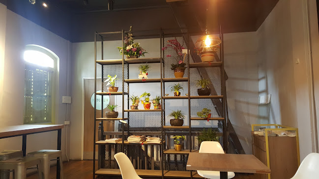 Dolce - Gastronomi dan perhotelan