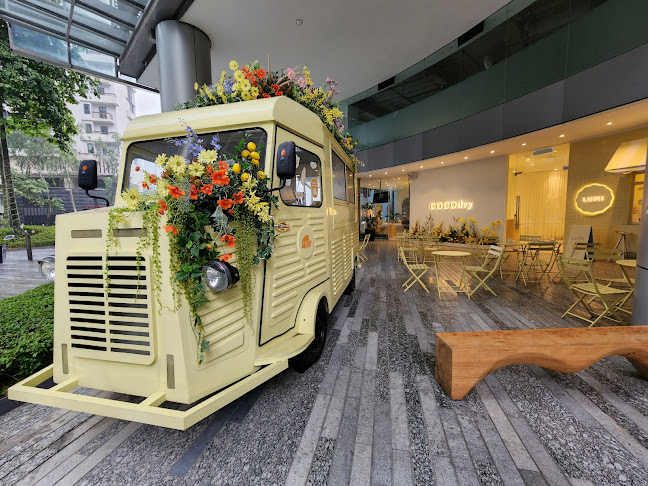 LUMI Cafe - Kuala Lumpur