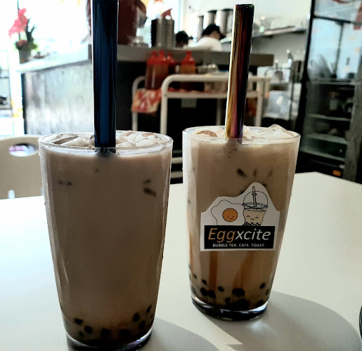 Comentarii opinii despre Eggxcite Cafe