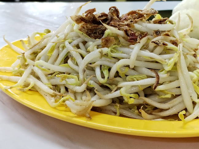 Opinii despre 王美记海南鸡饭粒 New Delicious Kopitiam în Ayer Keroh - Gastronomi dan perhotelan