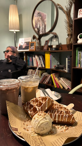 Opinii despre Naug Cafe (Naug Just Plants’ backyard) în Johor Bahru - Gastronomi dan perhotelan