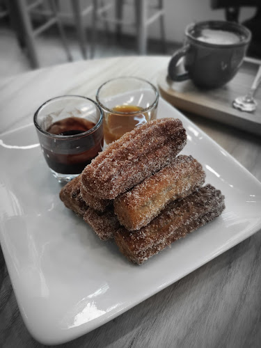 Comentarii opinii despre The Alchemist's Café