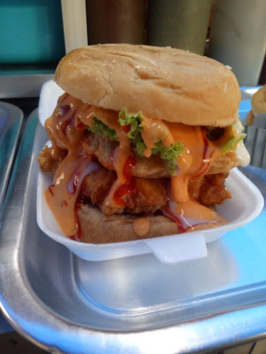 Opinii despre Burger Abang Janggut în Kuching - Gastronomi dan perhotelan