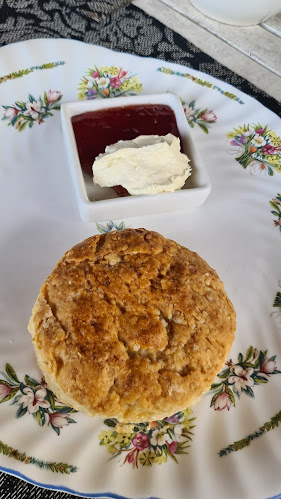 English Tea House & Restaurant - Gastronomi dan perhotelan