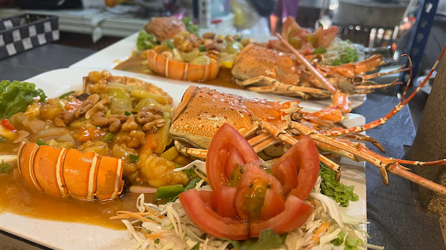 Restoran Thai Aroi 2020