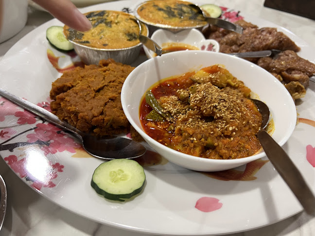 Opinii despre Ivy's Kitchen în George Town - Gastronomi dan perhotelan