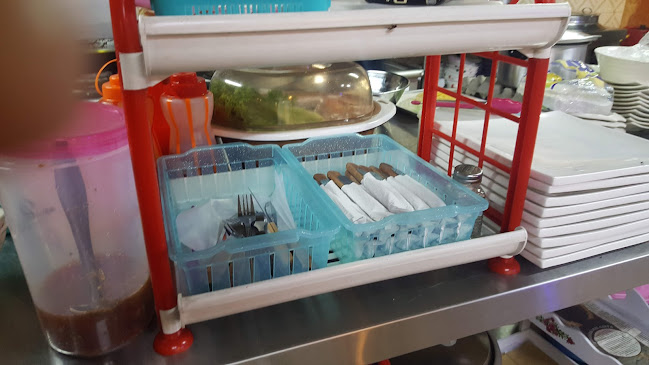 Doll Tomyam Taman Delima - Gastronomi dan perhotelan