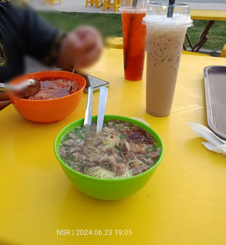 Comentarii opinii despre Awang Bihun Sup Daging Selambak