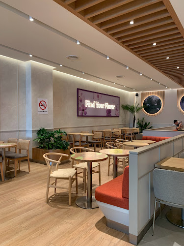 The Coffee Bean & Tea Leaf