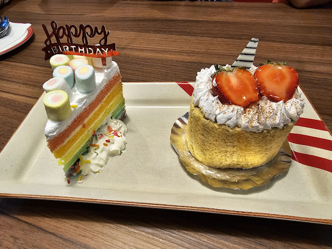 TGI Fridays | 1 Utama • Old Wing - Petaling Jaya