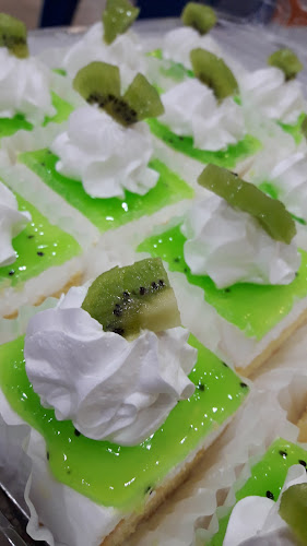 Comentarii opinii despre Merais Cake Delight & Bakery