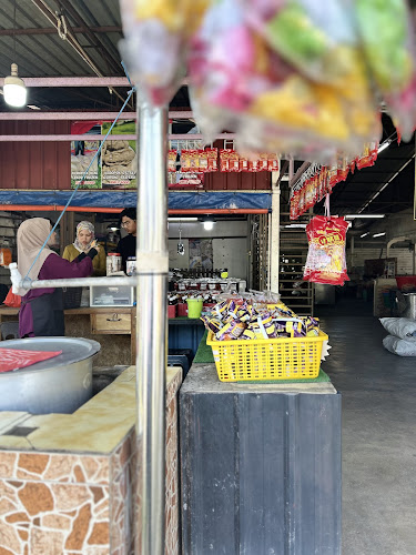 Warung Otak-Otak Satar Che Wan, 6209, Jalan Geliga Pantai, 24000 Chukai, Terengganu