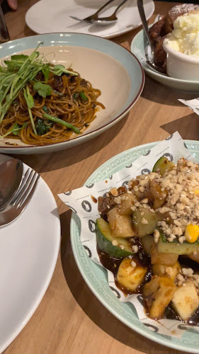 Wondermama • 1 Utama - Gastronomi dan perhotelan