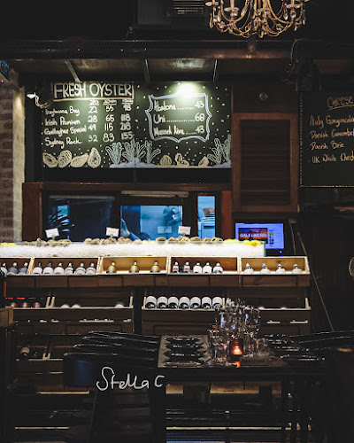 Opinii despre Rewine Bistro & Dine în Ipoh - Gastronomi dan perhotelan