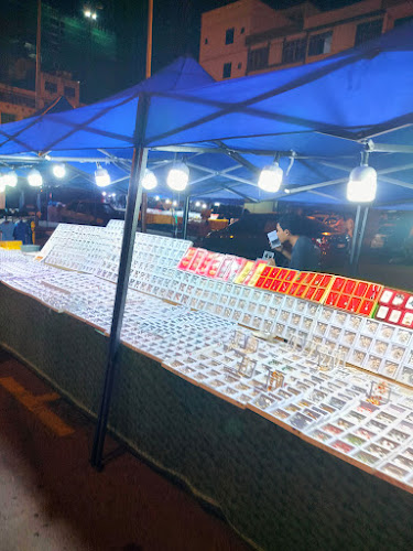 Pasar Malam Kampung Air