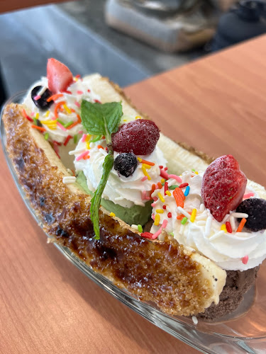 Breathtaking Cafe - Gastronomi dan perhotelan