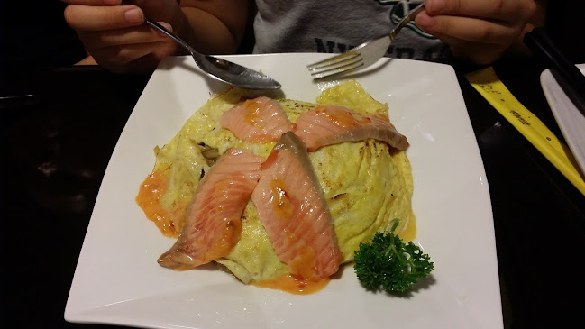 Ume Sushi Restaurant - Gastronomi dan perhotelan