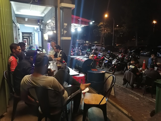 BIG BEAR STATION - Kajang