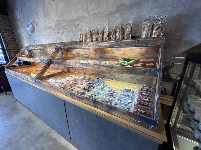 Comentarii opinii despre Kueh Cafe • Subang Jaya