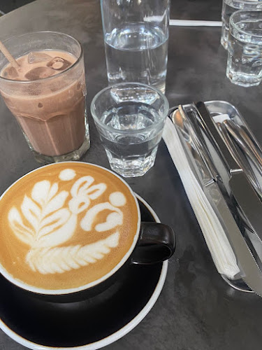 Unit 2B, 2C Shoplex, Jalan Kiara, Mont Kiara, 50480 Kuala Lumpur