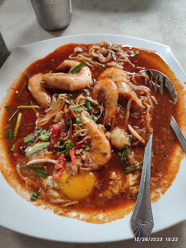 Opinii despre Restoran Mee Udang Mak Jah în Kuala Sepetang - Gastronomi dan perhotelan