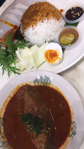 Comentarii opinii despre Rasa Kaw Kaw Kuching