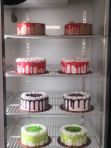 Kafe - Kek, Belon dan Cenderamata (KBC KAJANG)