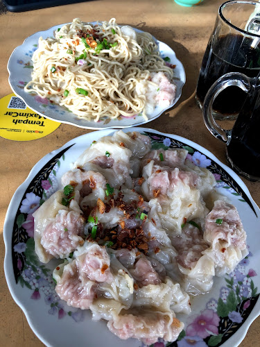 Restoran Makanan Laut Dapi - Gastronomi dan perhotelan
