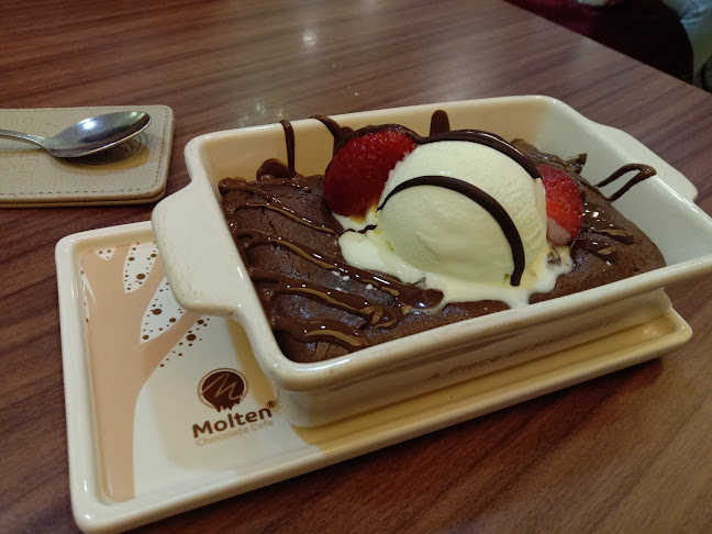 Molten Chocolate Cafe Uptown Damansara - Petaling Jaya