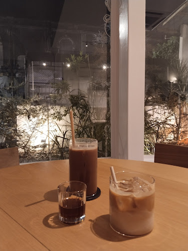 Your Local Club - Gastronomi dan perhotelan