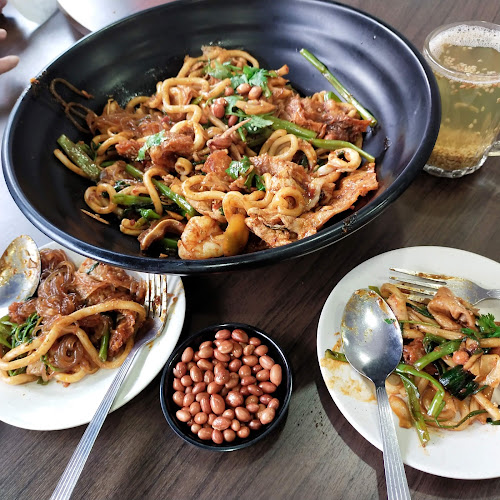 XLL Malahotpot Bukit Indah 香辣辣麻辣香锅 - Iskandar Puteri