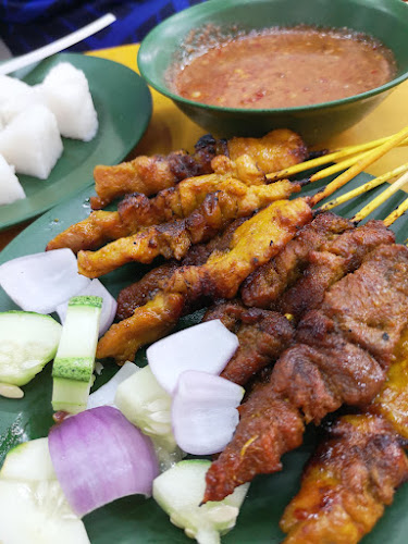 Comentarii opinii despre Medan Selera Dato' Tahwil Azar