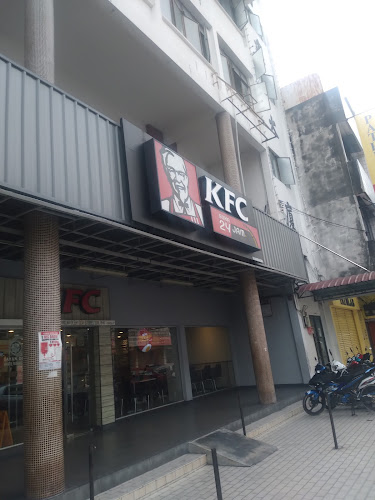 No. 17-21, Ground Floor, Jalan Mahkota, Pekan Teluk Intan, 36000 Teluk Intan, Perak