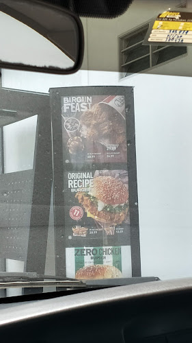 Comentarii opinii despre KFC Petron Kg Raja Besut