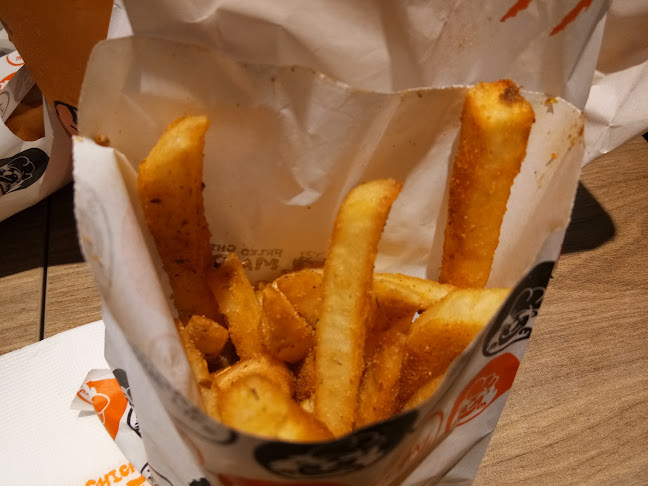 Fried Chicken Master Malaysia - Gastronomi dan perhotelan